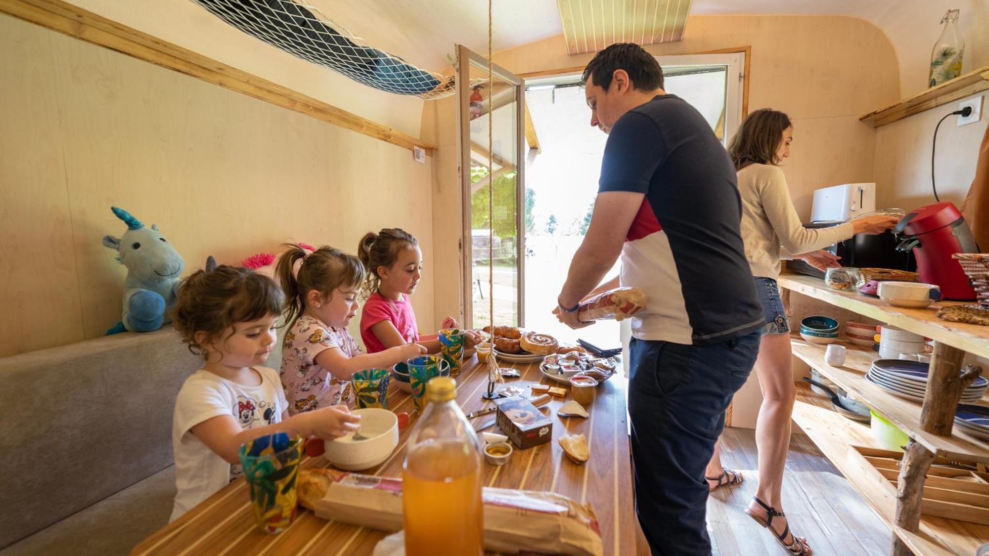 Le Village De La Champagne - Slowmoov Bar-sur-Aube Zewnętrze zdjęcie